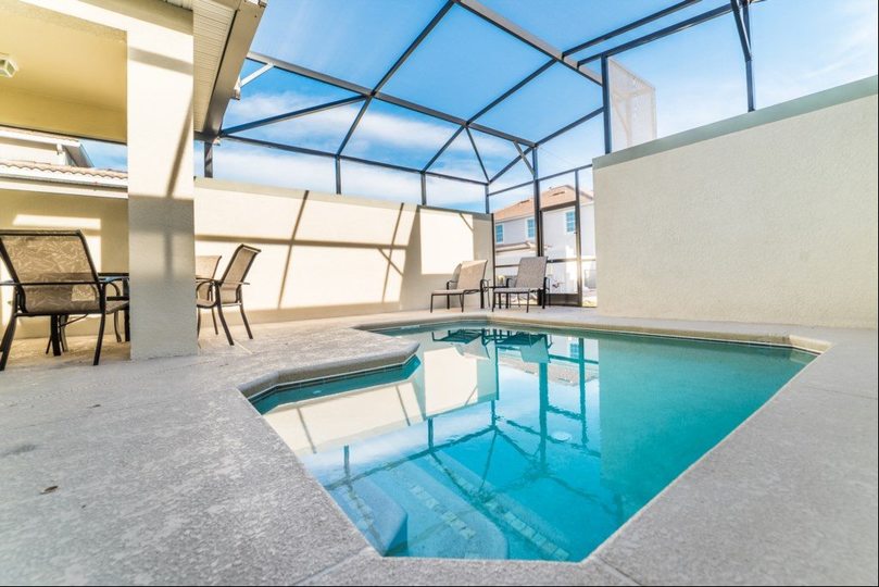 The Secret to Enjoying Your Holiday Home with Private Pool on Storey Lake Resort, Townhome Orlando 1834, Kissimmee, United States