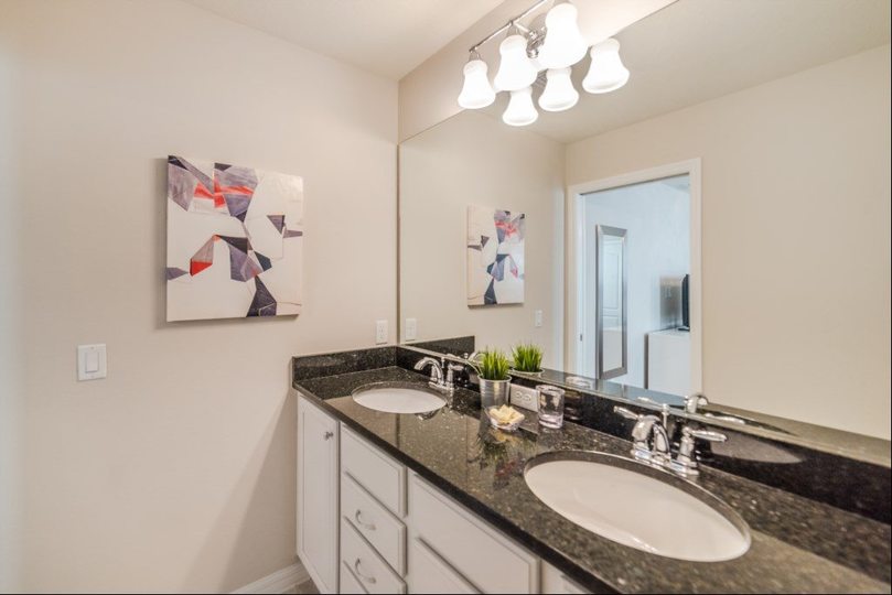 Your Beautiful 5 Star Villa Minutes from Disney on the Prestigious Orlando, Villa Orlando 1835