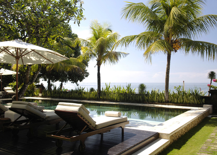 Bali Villa 1005: A Beautiful Sanctuary by the Sea