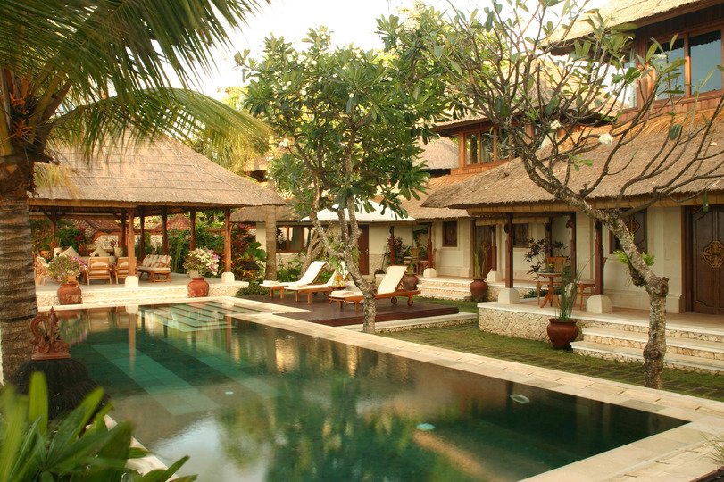 Bali Villa 1005: A Beautiful Sanctuary by the Sea