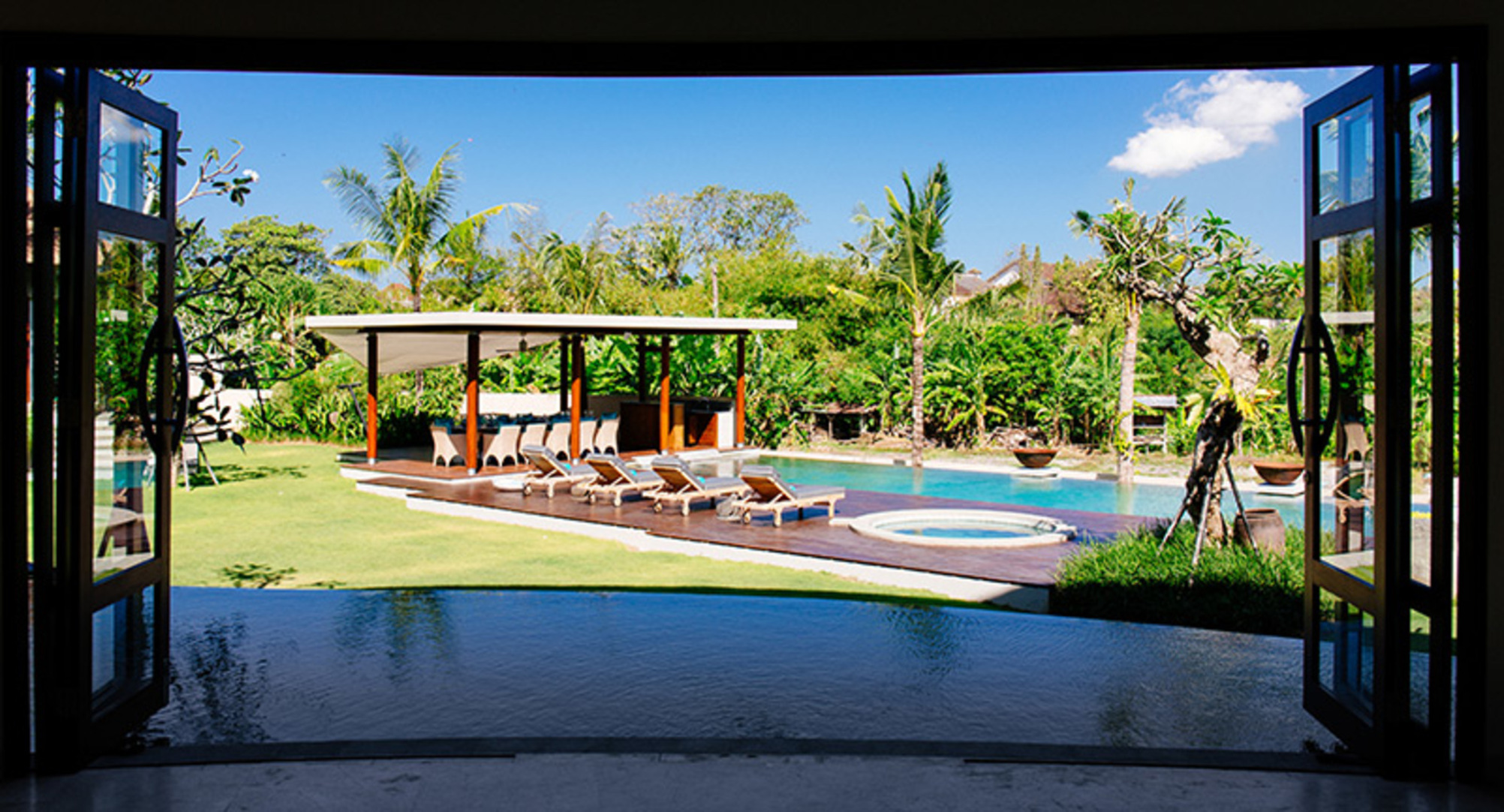 Bali Villa 1009 – 5-Star Escape Near Beach & Rice Fields