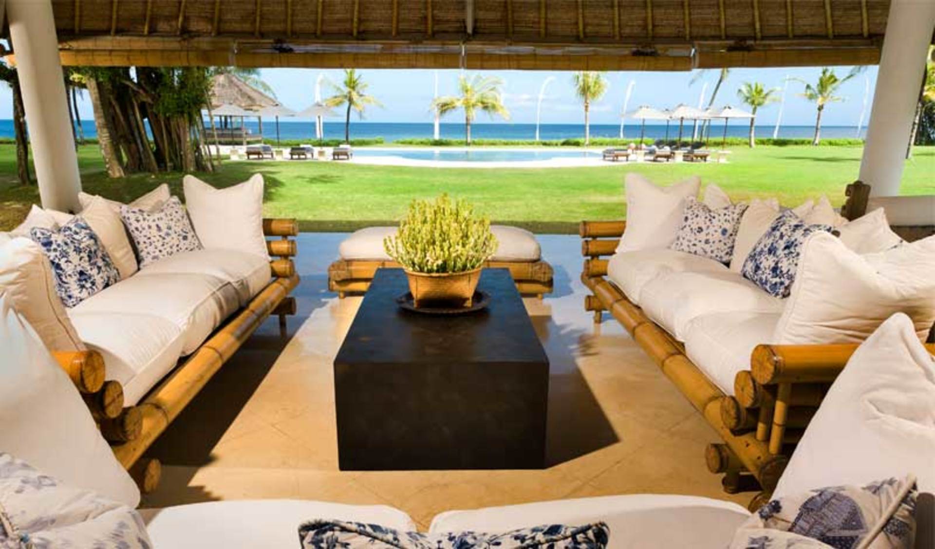 5-Star Beachfront Villa, Bali Villa 1014