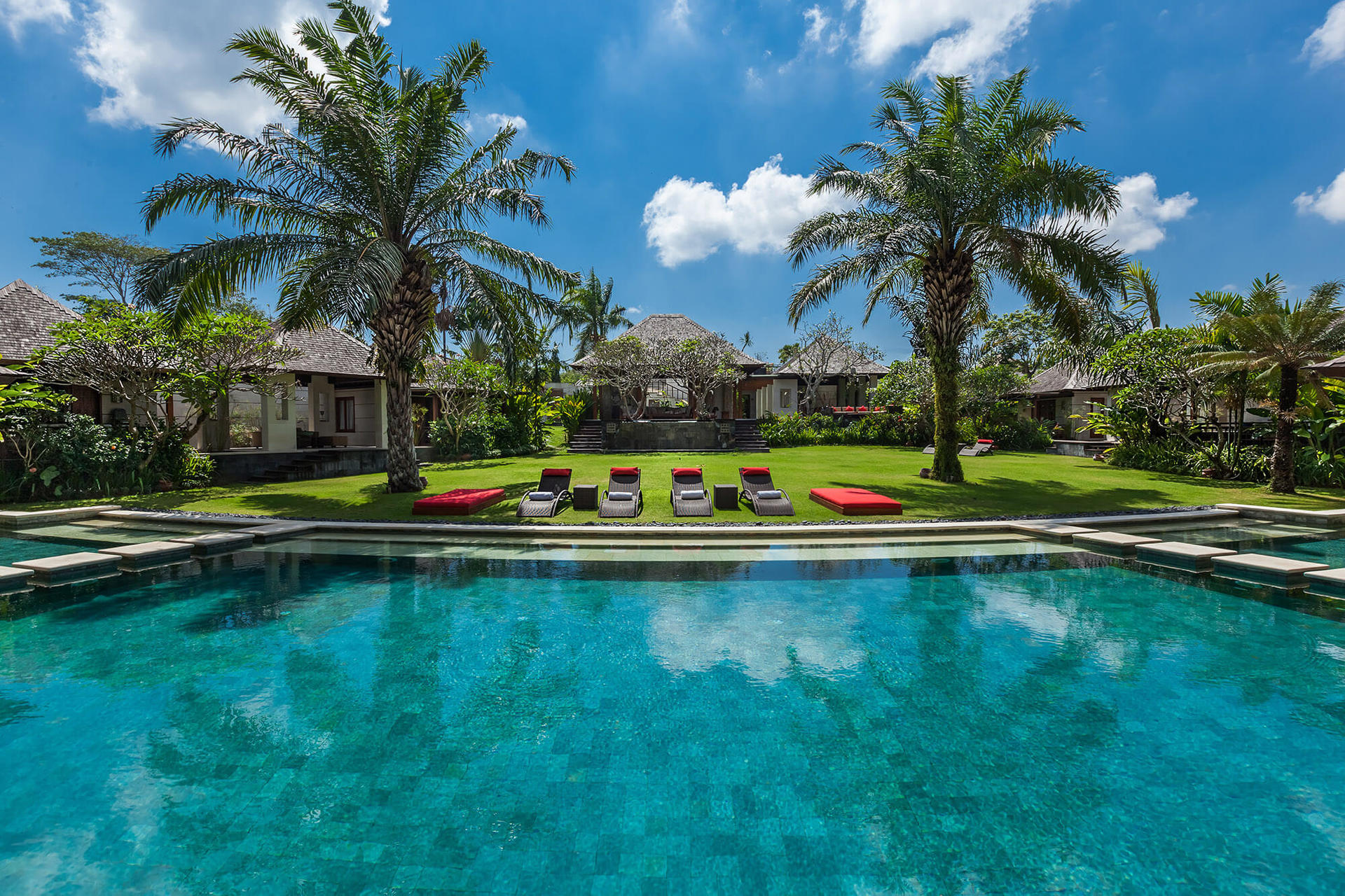 Bali Villa 1022: Your Private Oasis with Pool & Serenity