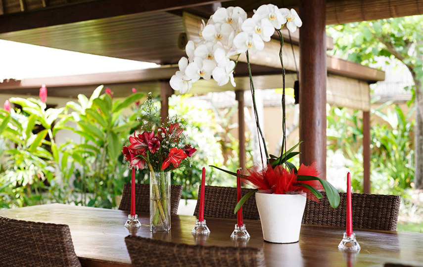 Bali Villa 1023: Ocean Bliss & Poolside Serenity