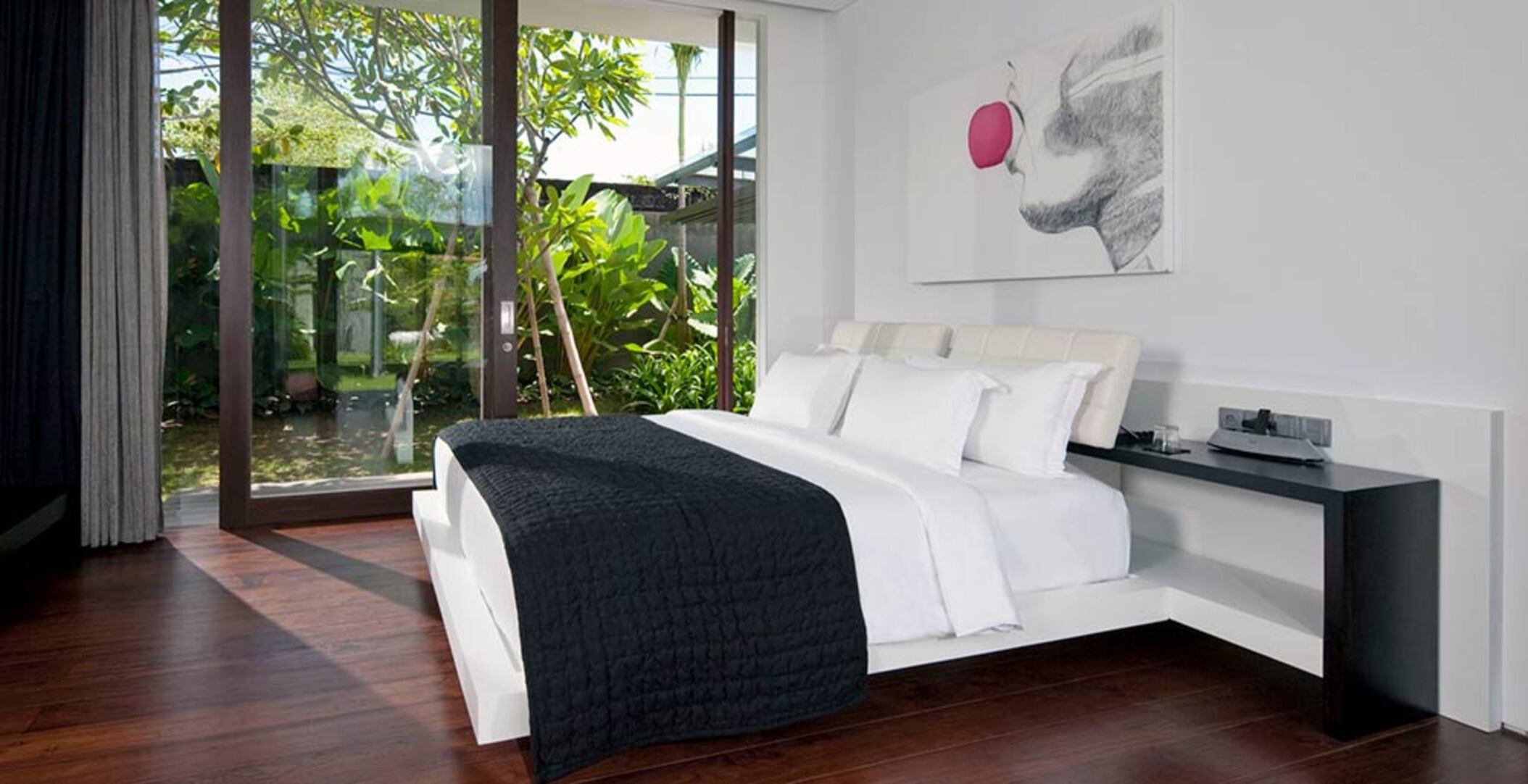 Sanctuary of Green and Glamour – Bali Villa 1024