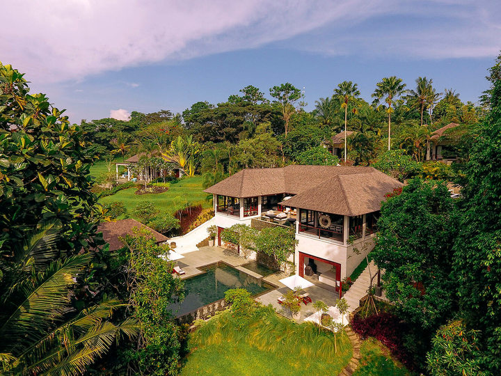 5 Star Villa in Bali, Minutes from the Beach, Bali Villa 1026
