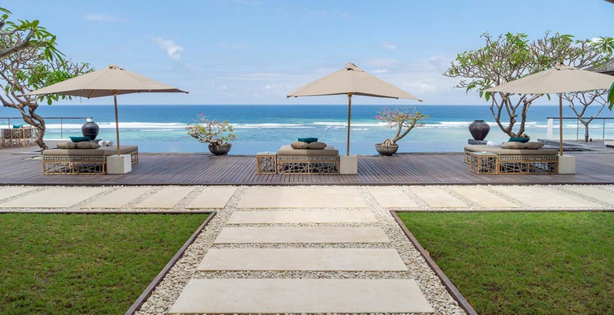 Ultimate 5-Star Hideaway with Ocean Views – Bali Villa 1027