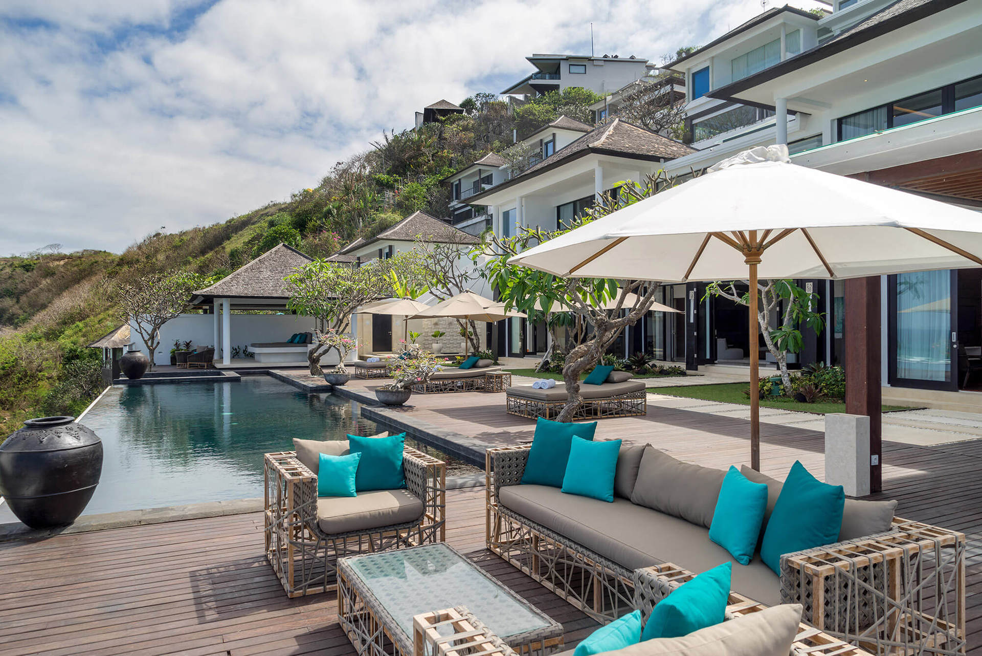 Ultimate 5-Star Hideaway with Ocean Views – Bali Villa 1027