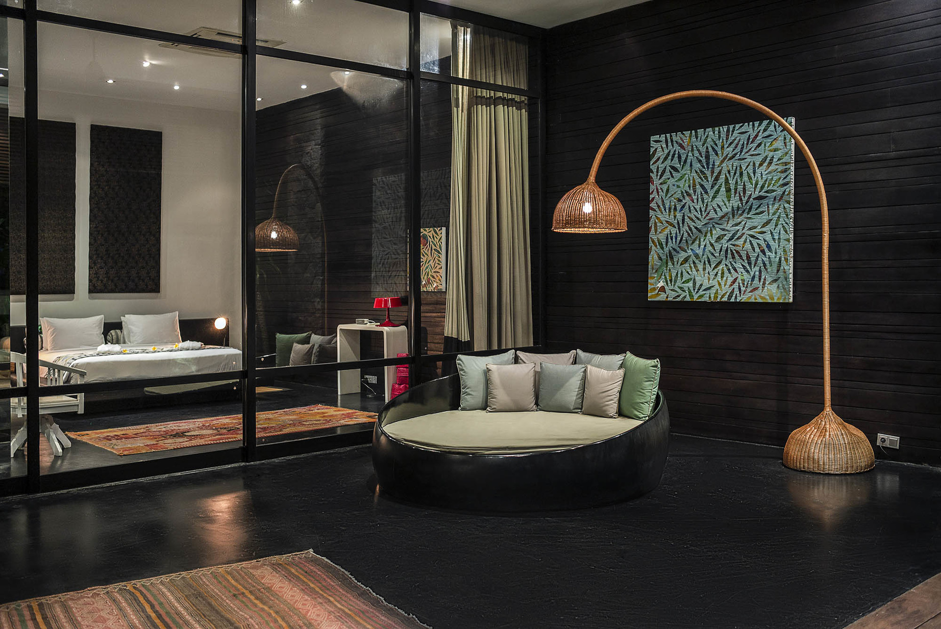 Luxury Villa Escape with Exceptional Staff – 1028