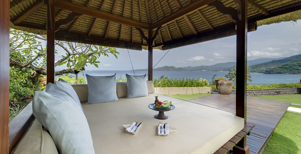 Scenic Hilltop Escape with Private Pool – Bali Villa 1030