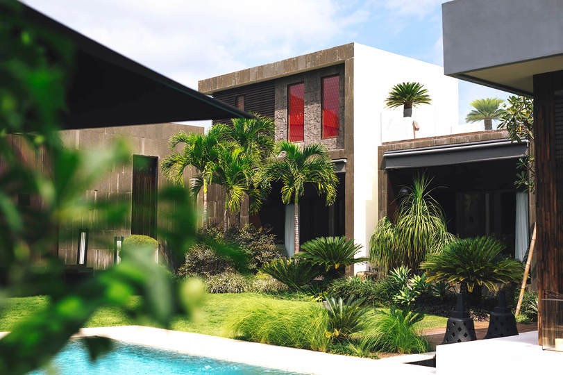 Modern Oasis by the Sea – Bali Villa 1032