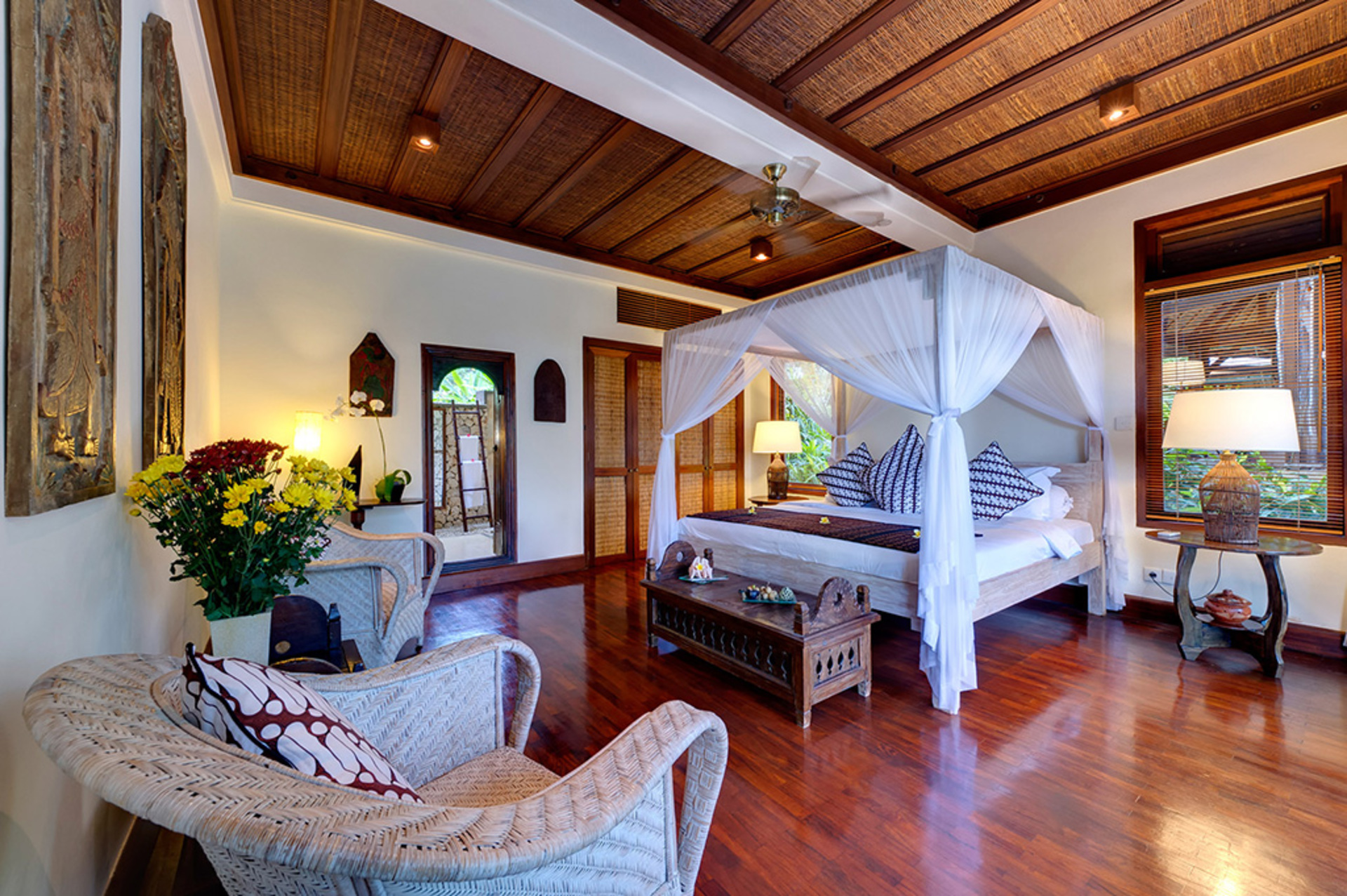 Elegant Beachfront Escape with Pool – Bali Villa 1046