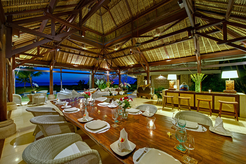 Elegant Beachfront Escape with Pool – Bali Villa 1046