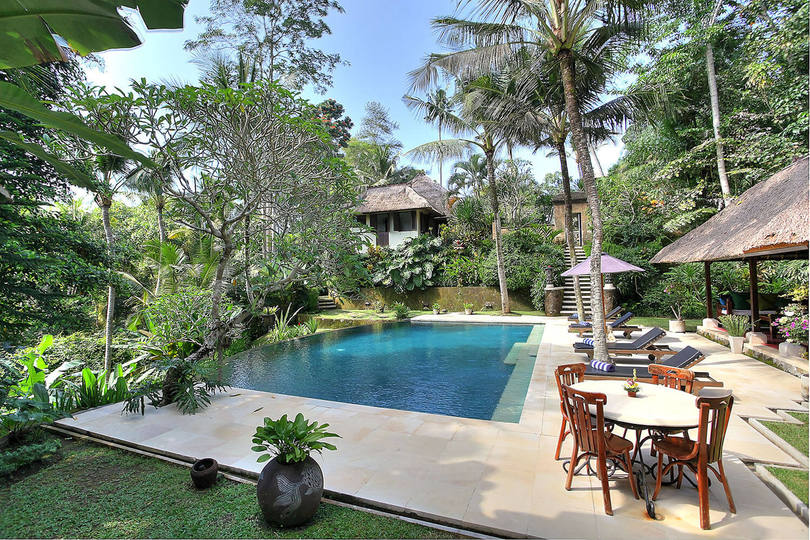 Luxury Hillside Retreat with Private Pool – Bali Villa 1049
