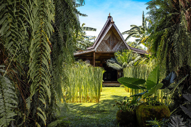 Seaside Luxury with Cultural Charm – Bali Villa 1054