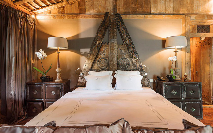 Seaside Luxury with Cultural Charm – Bali Villa 1054