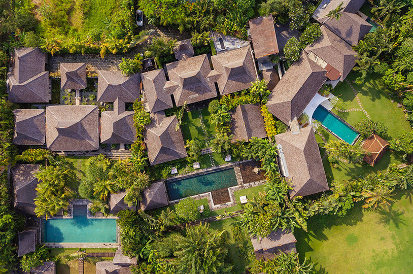 Seaside Luxury with Cultural Charm – Bali Villa 1054