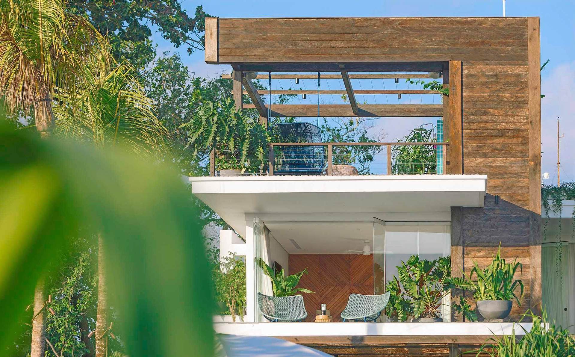 Glamorous Beachside Escape in Seminyak, Bali Villa 1055
