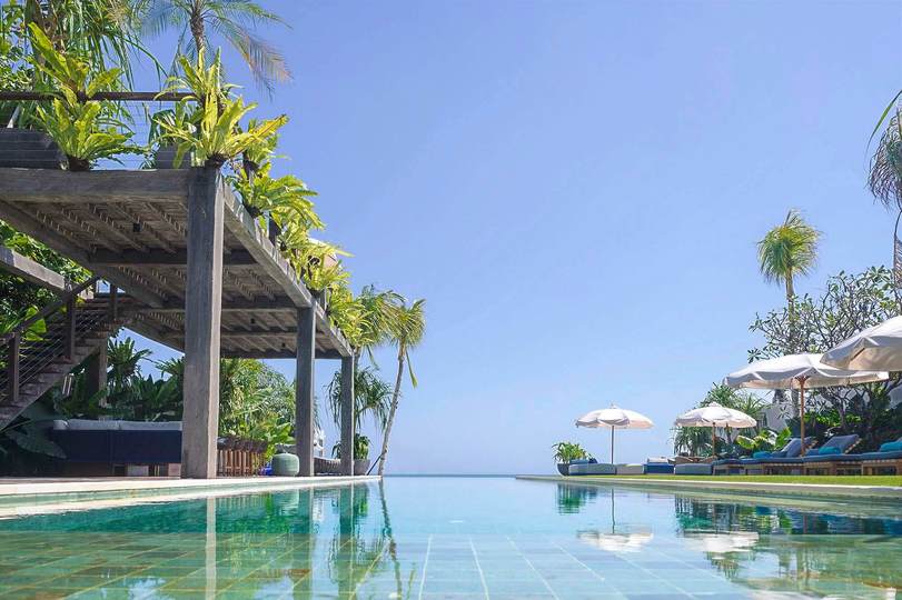 Glamorous Beachside Escape in Seminyak, Bali Villa 1055