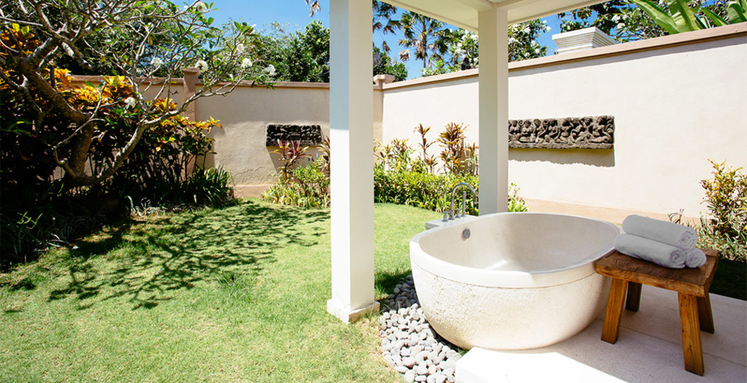 Elegant Tropical Escape –  Bali Villa 1063
