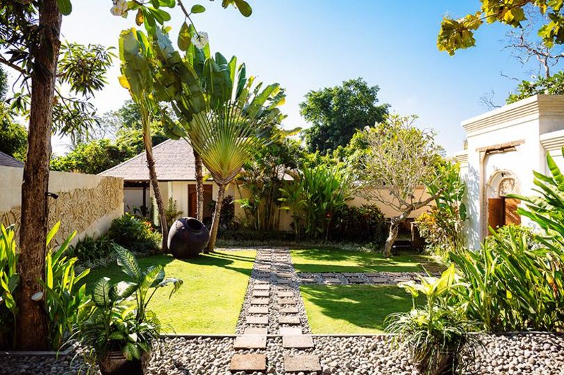 Elegant Tropical Escape –  Bali Villa 1063