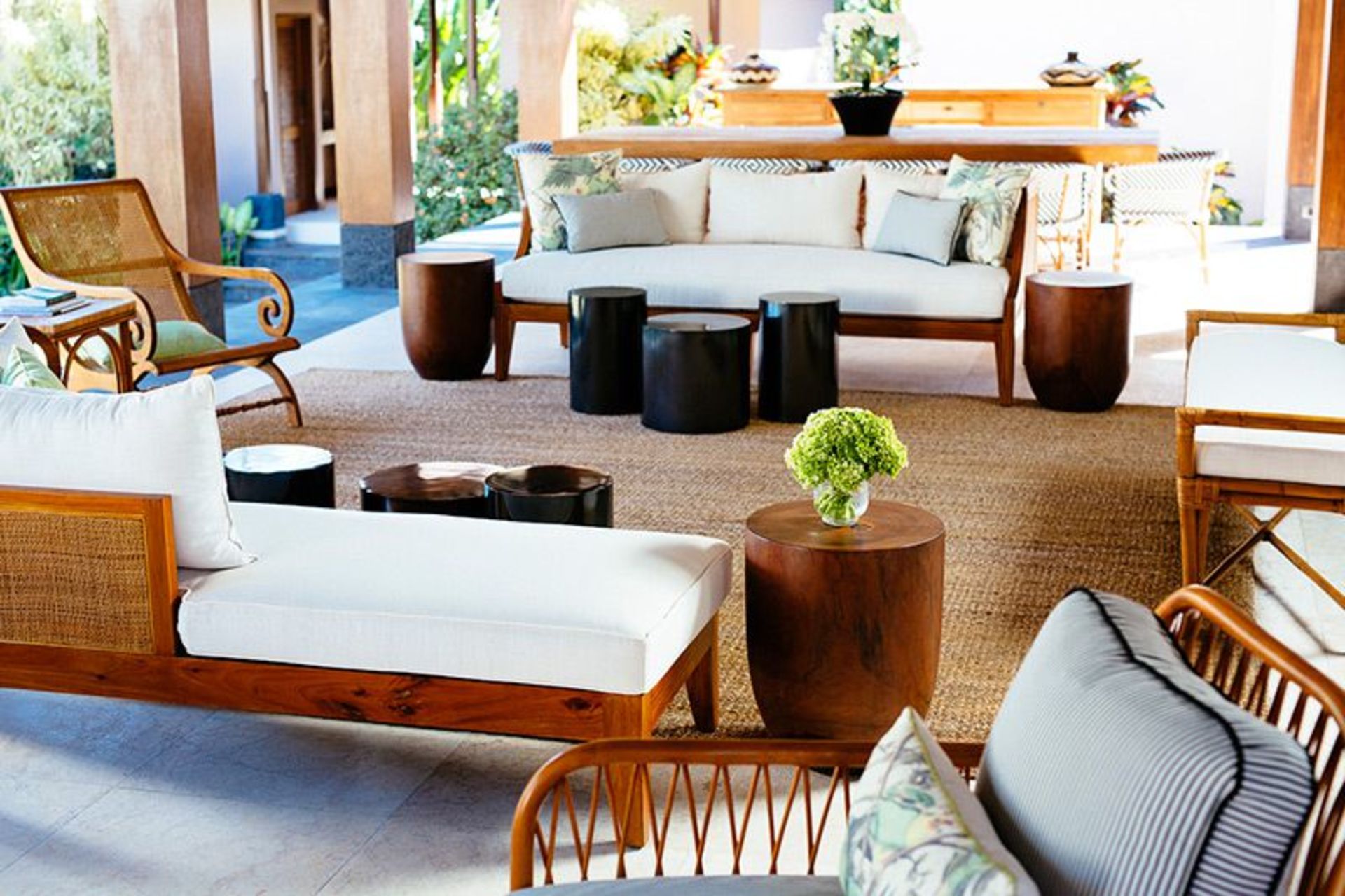 Elegant Tropical Escape –  Bali Villa 1063