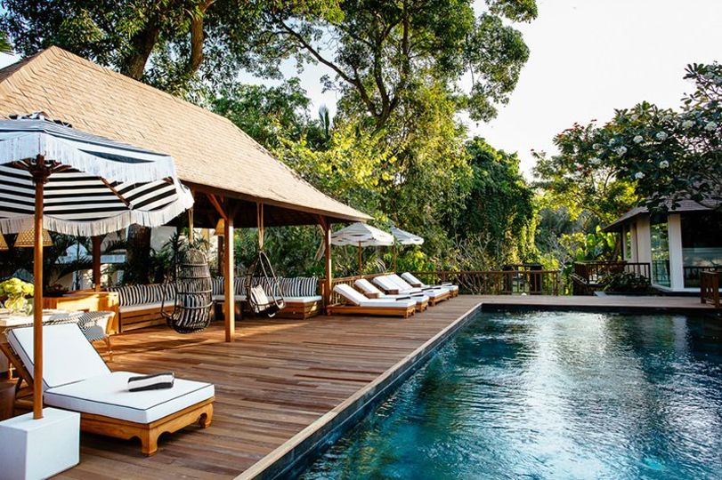 Elegant Tropical Escape –  Bali Villa 1063