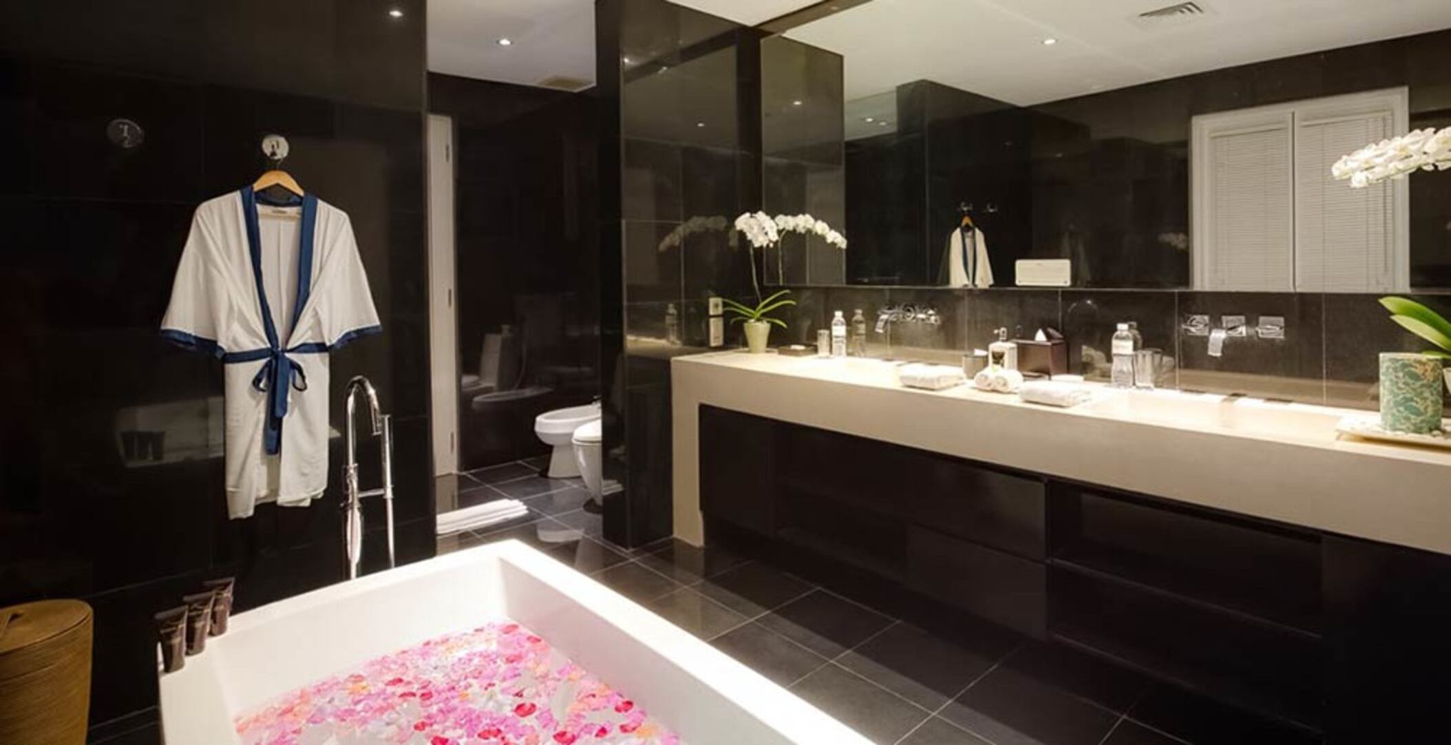 Cliffside Retreat with Pool & Ocean Views – Bali Villa 1065