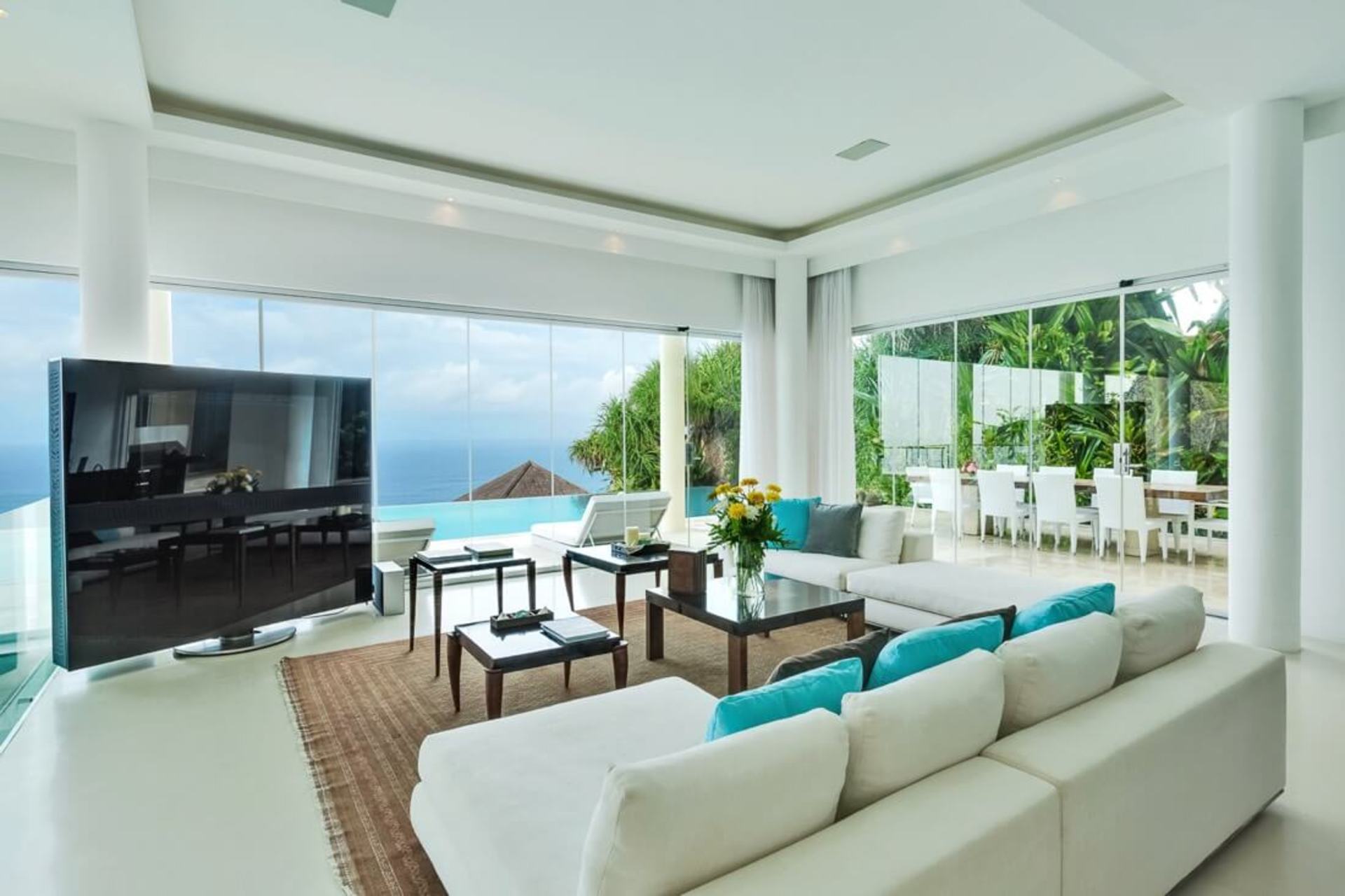 Cliffside Retreat with Pool & Ocean Views – Bali Villa 1065