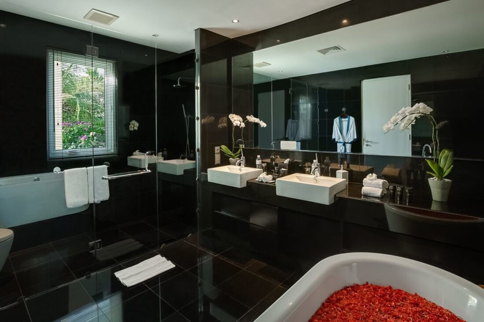 Cliffside Retreat with Pool & Ocean Views – Bali Villa 1065