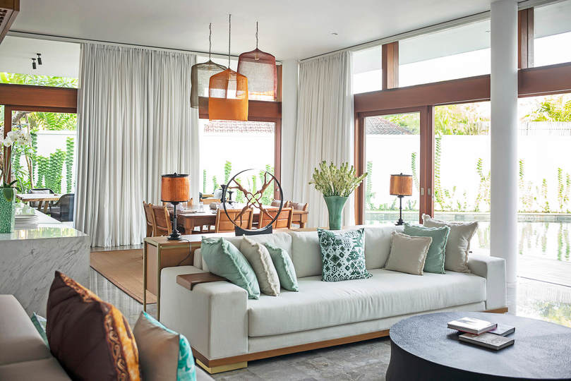 Stylish Beachside Villa with Pool & Stunning Views – Bali Villa 1068