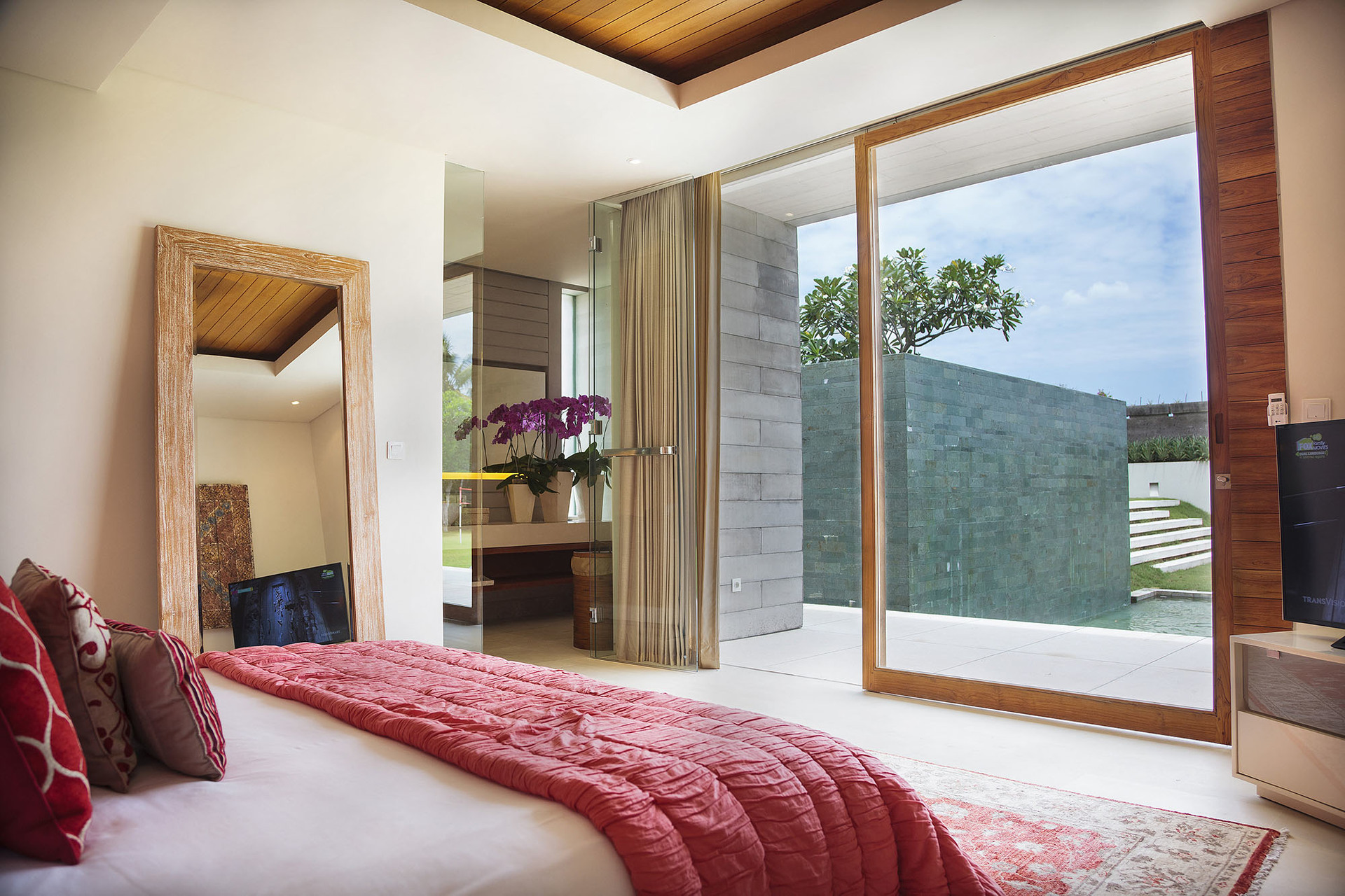 Where Tranquility Meets Luxury – Bali Villa 1071