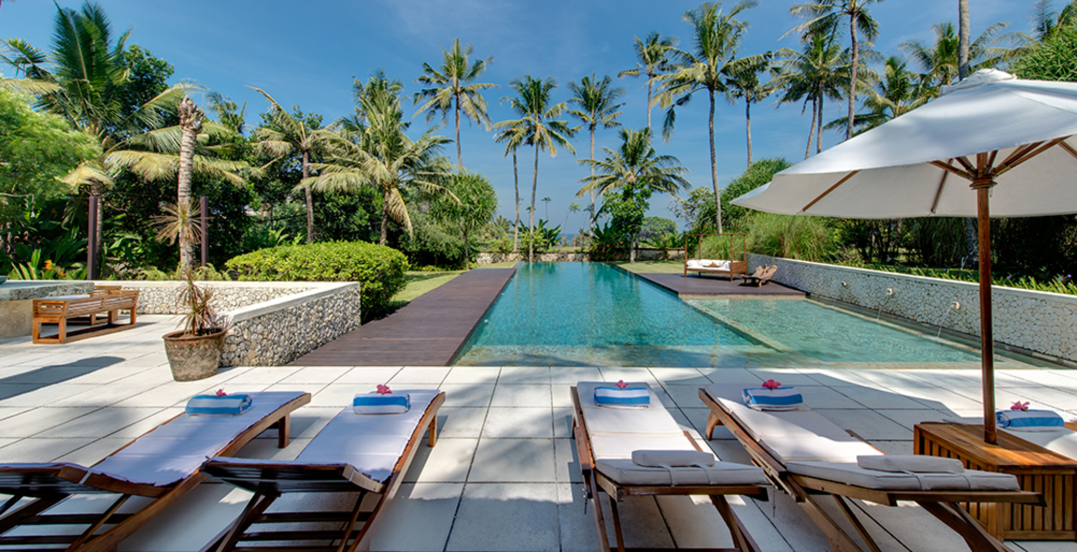 Luxury Rooted in Serenity – Bali Villa 1074