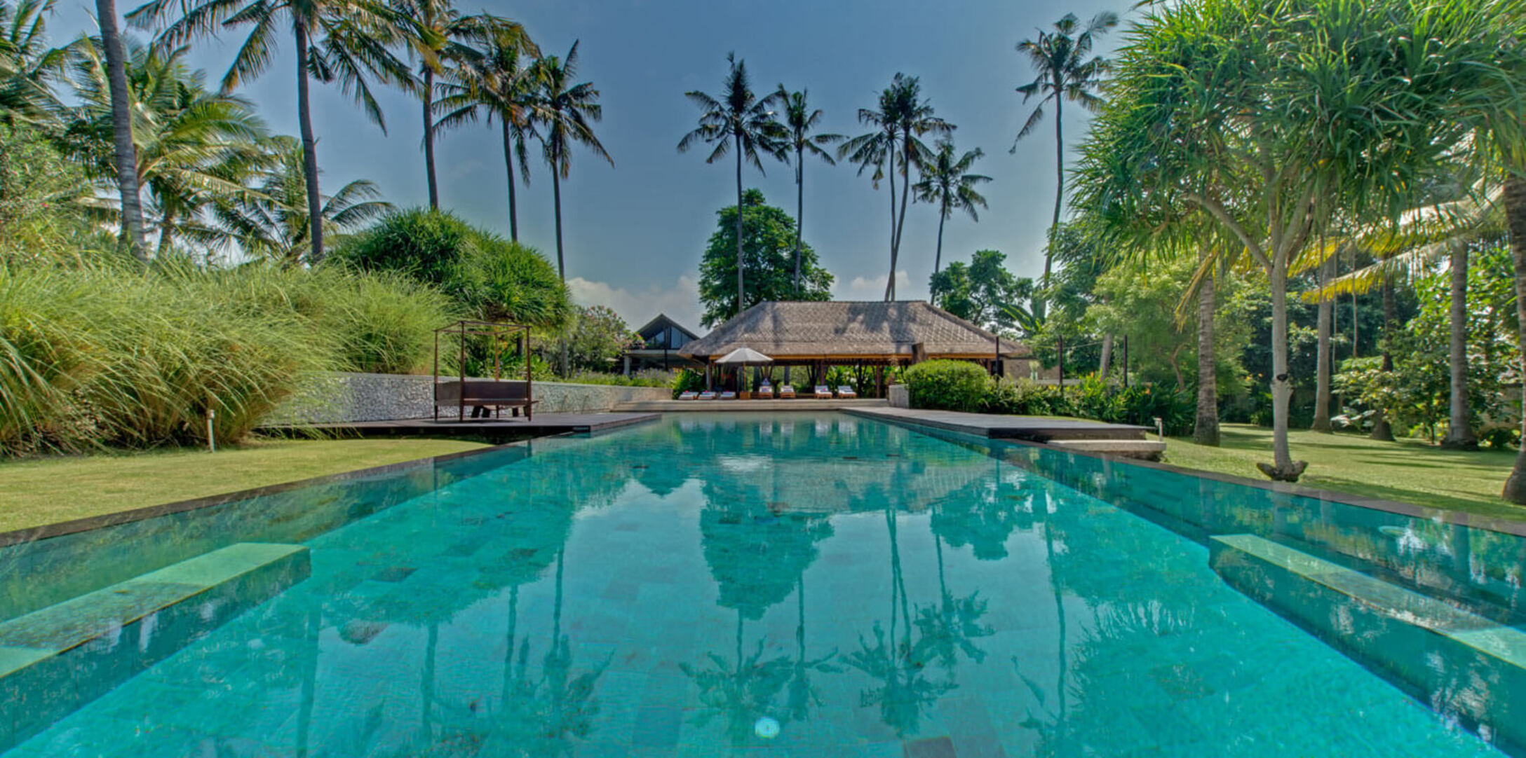 Luxury Rooted in Serenity – Bali Villa 1074
