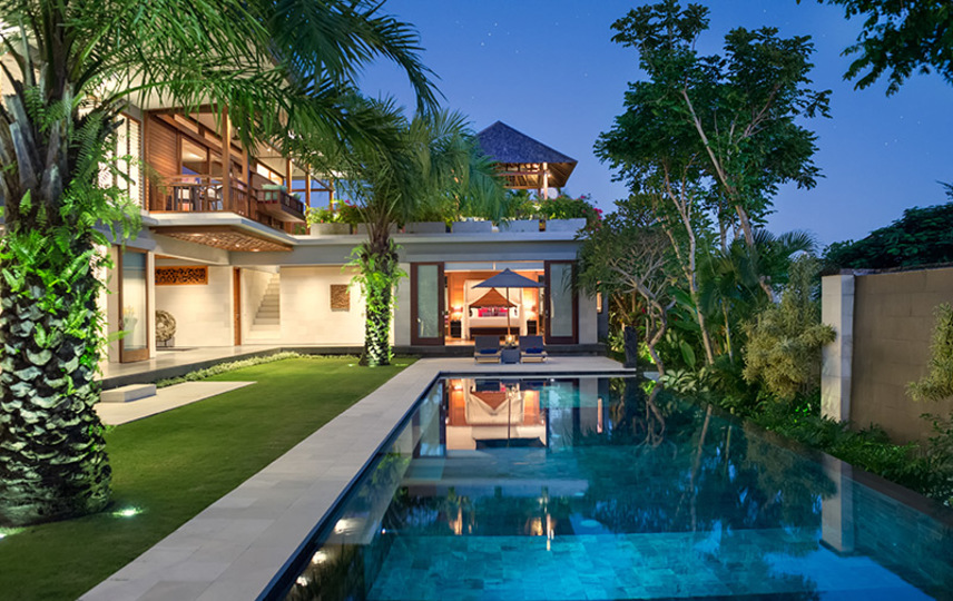 Spacious Luxury Retreat Near Beach – Bali Villa 1098