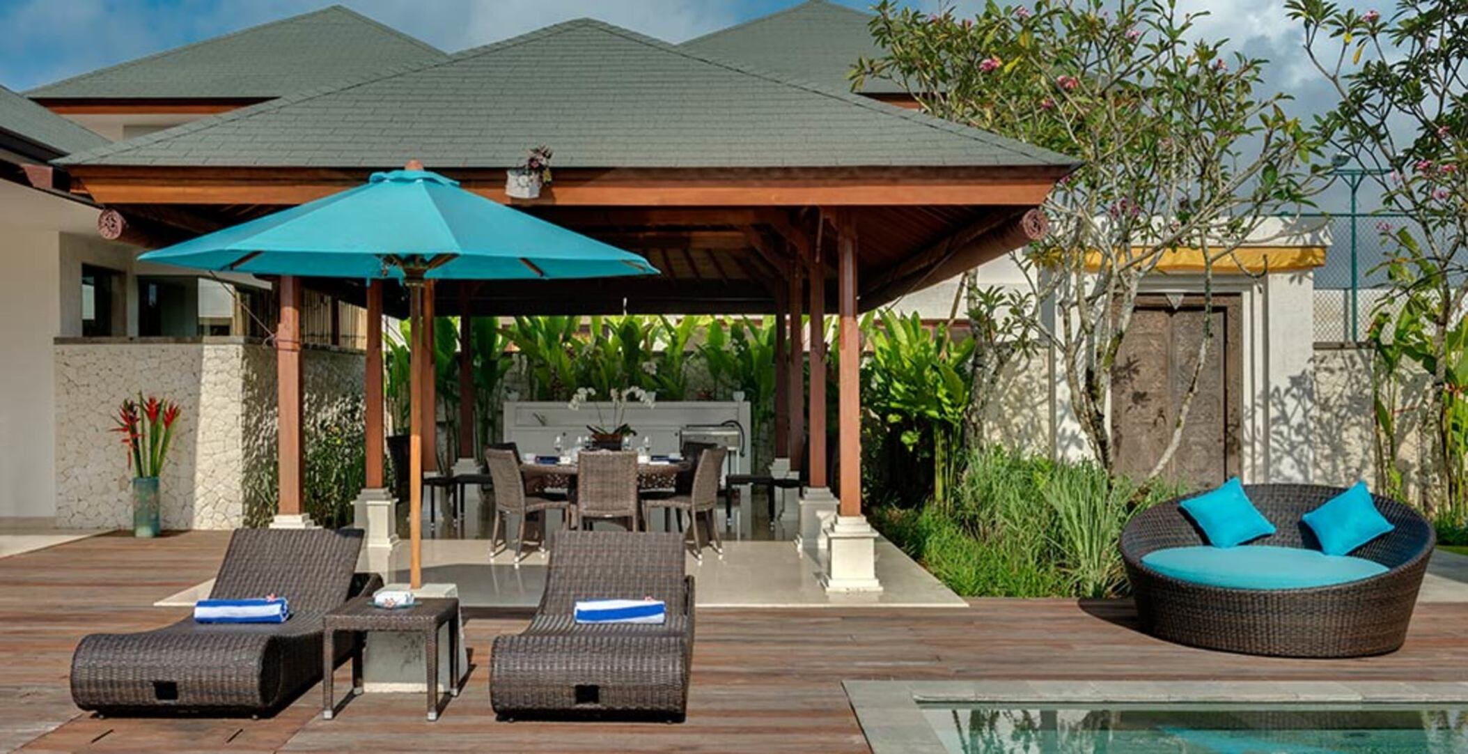 Clifftop Bliss with a Private Pool – Villa Maria 1107