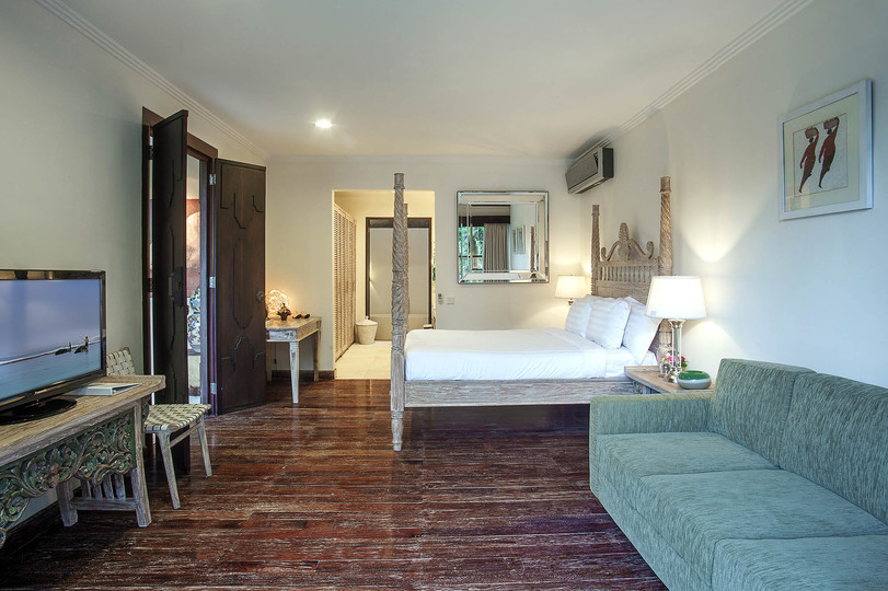 Tranquil Oasis with Ocean Breezes – Bali Villa 1110