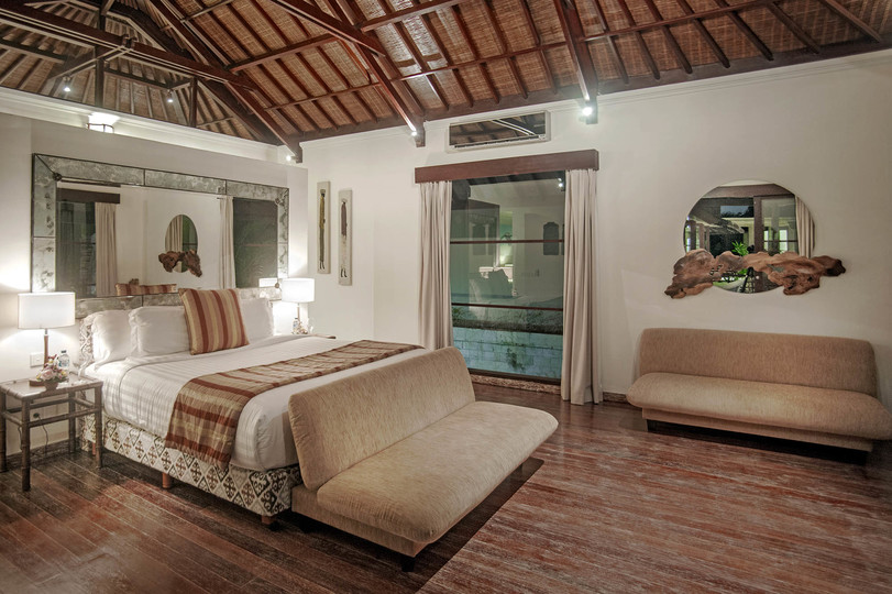 Tranquil Oasis with Ocean Breezes – Bali Villa 1110