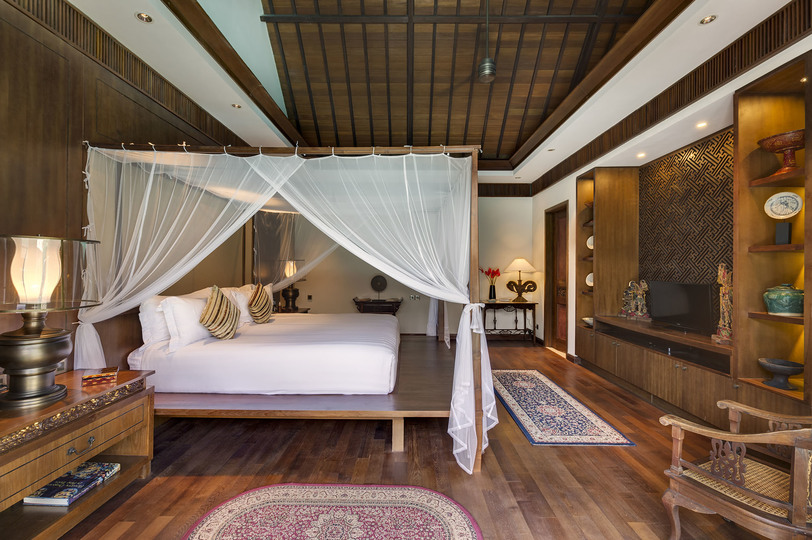 Serene luxury in lush gardens, Bali Villa 1124