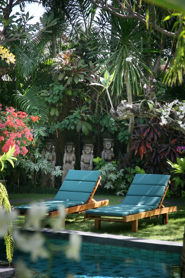 Serene luxury in lush gardens, Bali Villa 1124