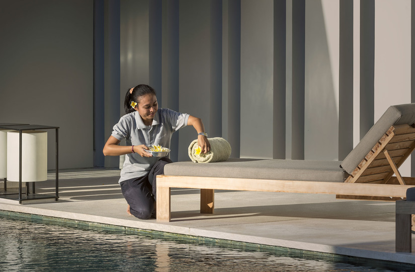 Experience Ultimate Luxury by the Beach, Bali Villa 1129