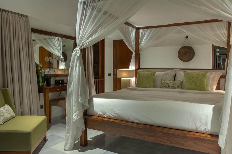 Rent a Luxury Villa in Bali Close to the Beach, Bali Villa 1130