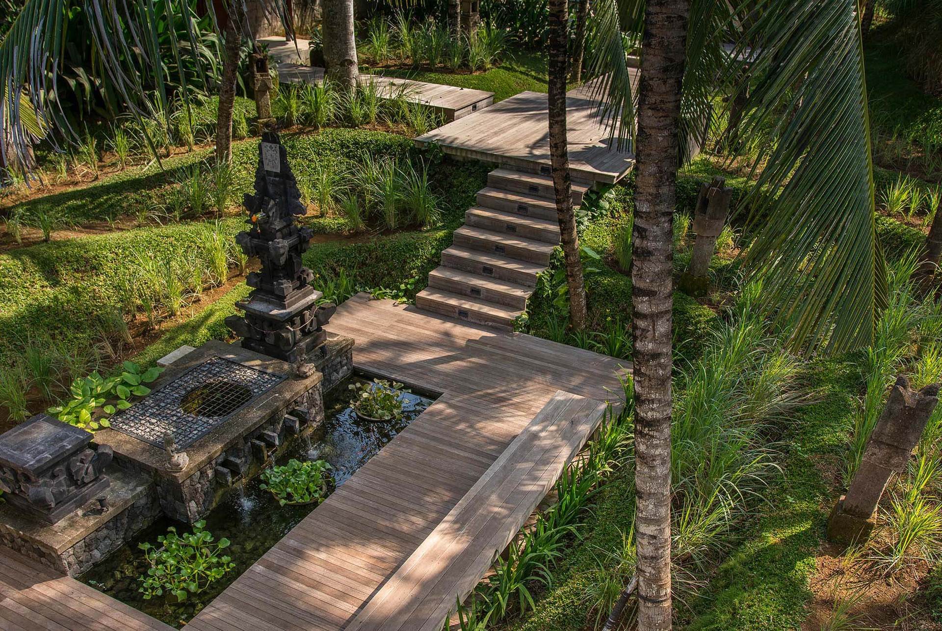 Rent a Luxury Villa in Bali Close to the Beach, Bali Villa 1130