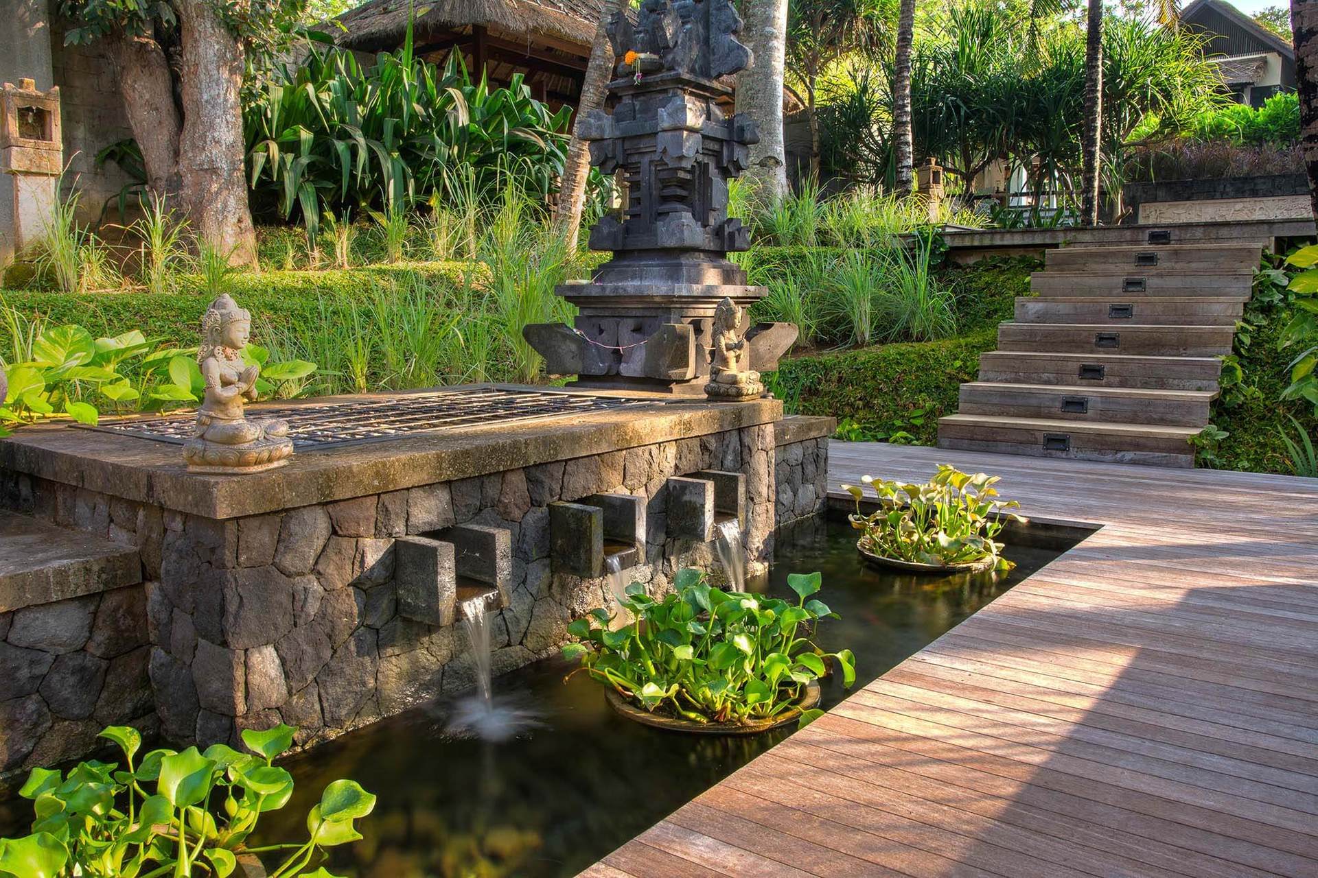 Rent a Luxury Villa in Bali Close to the Beach, Bali Villa 1130