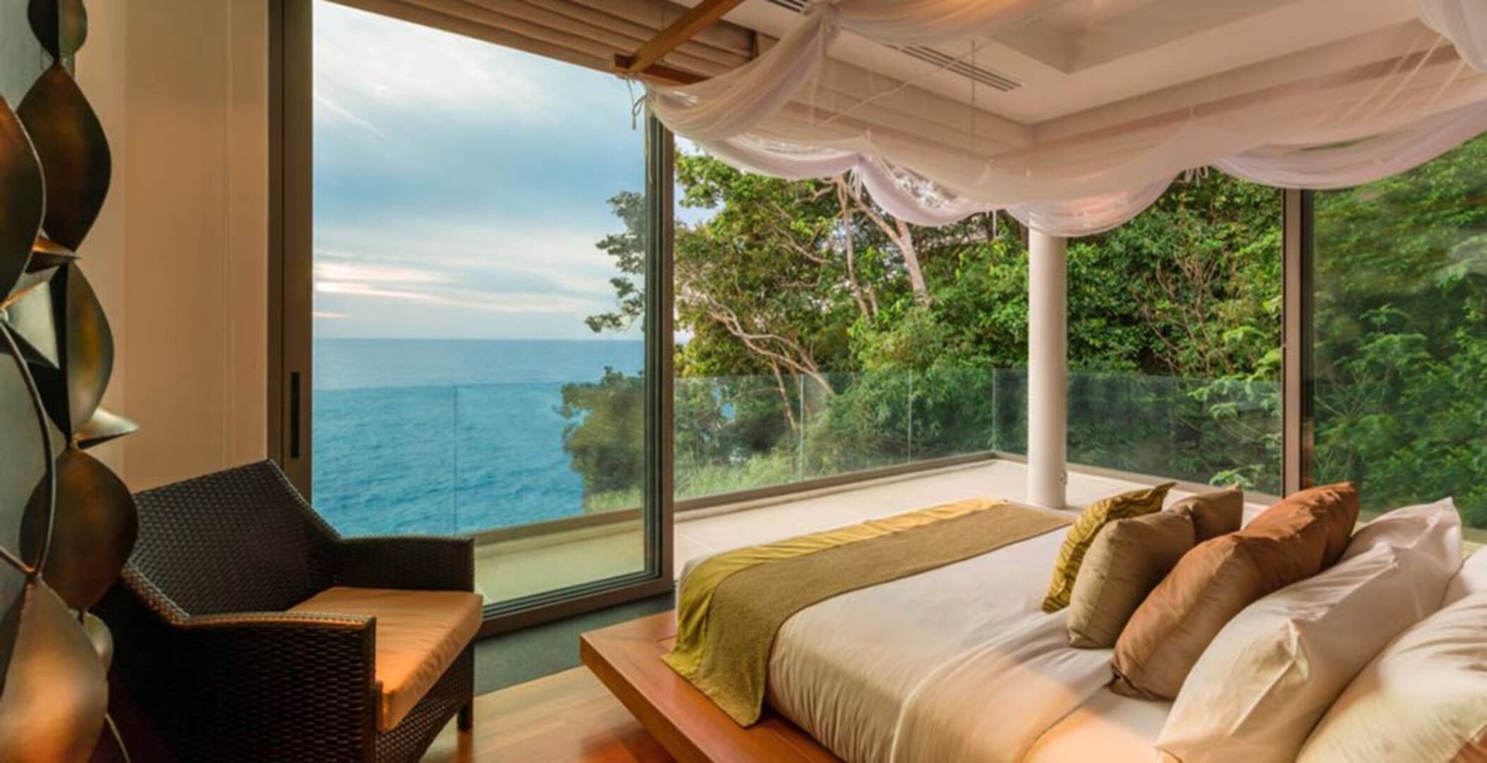 You and Your Family will have a Dream Holiday staying in this 9 bedroom Luxury Phuket Villa 1013