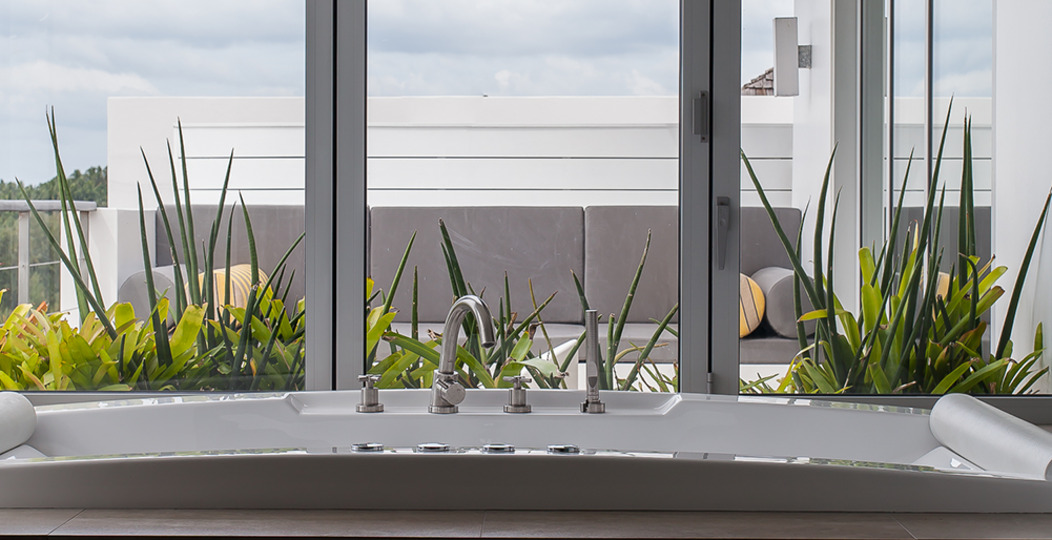 The Perfect 5 Star Villa Fully Staffed including a Private Chef, Phuket Villa 1030