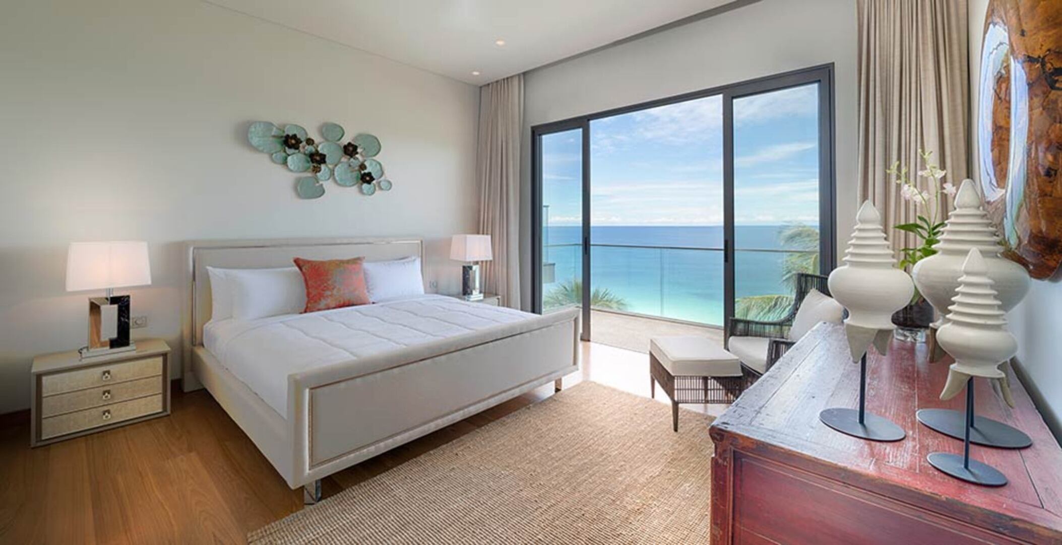 At Last You and Your Friends Can Rent a Luxury Villa with 24/7 Concierge, Phuket Villa 1034