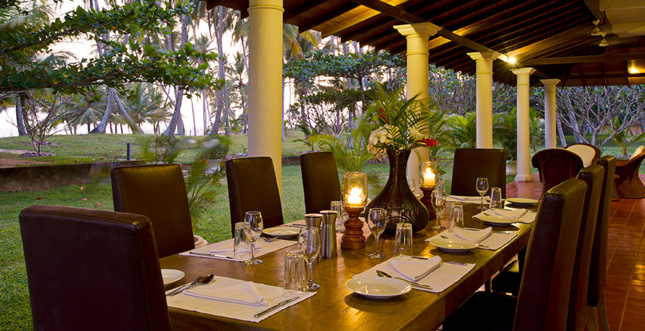 Experience a Luxury Holiday in Sri Lanka while staying in this Beautiful Villa, Ocean’s Edge Villa