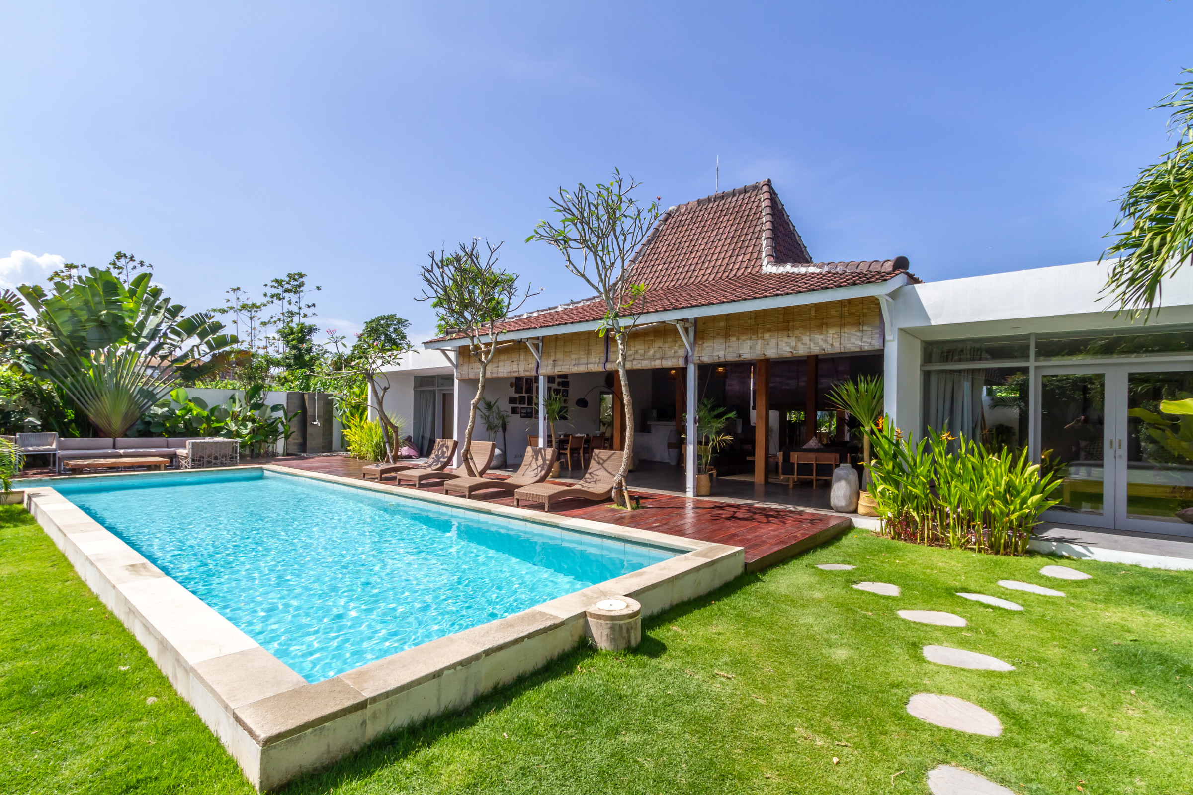 Rent Your 5 Star Private Villa in Seminyak, Bali Villa 1153