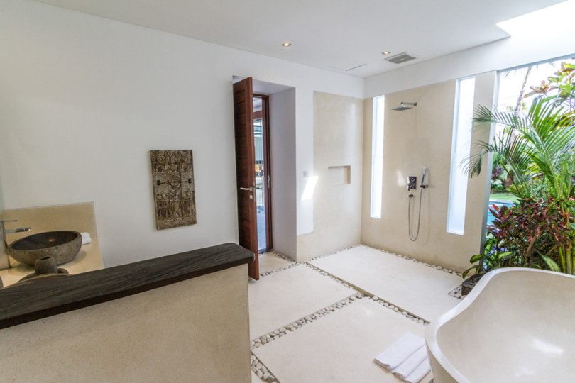 5 Star Private Villa in Seminyak at an Affordable Rate, Bali Villa 1155